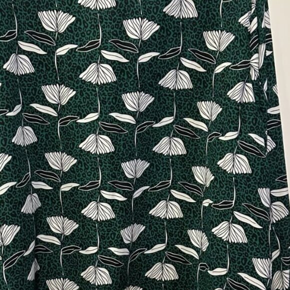 NWT‎ Kenya Freeman Green Floral bow tie blouse - Picture 4 of 7